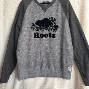 Roots Gray Crewneck Sweater with Bold Graphic